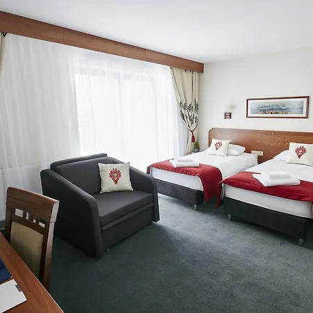 Logos Hotel 3*